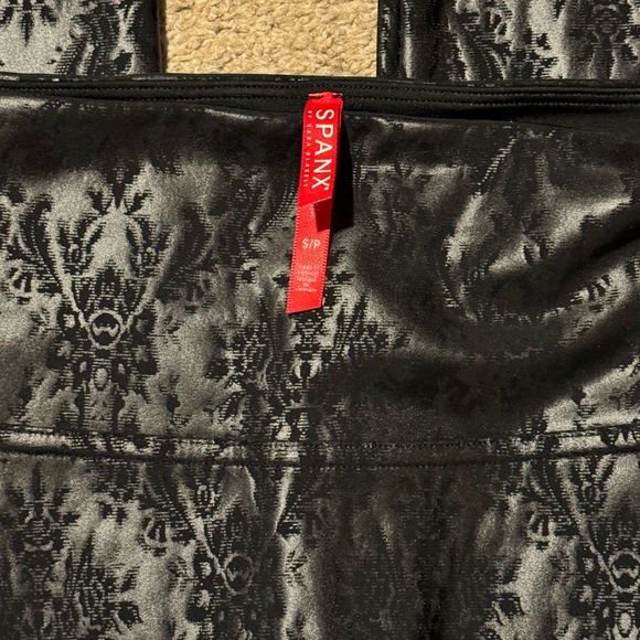 Spanx leggings size S - Picture 2 of 2